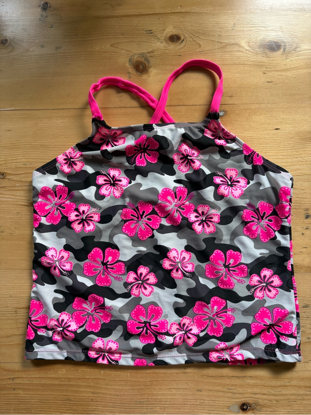 Op tankini camouflage print hot pink hibiscus flowers contrasting pink straps XL